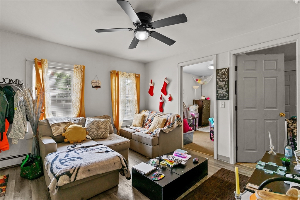 126 Earle St
