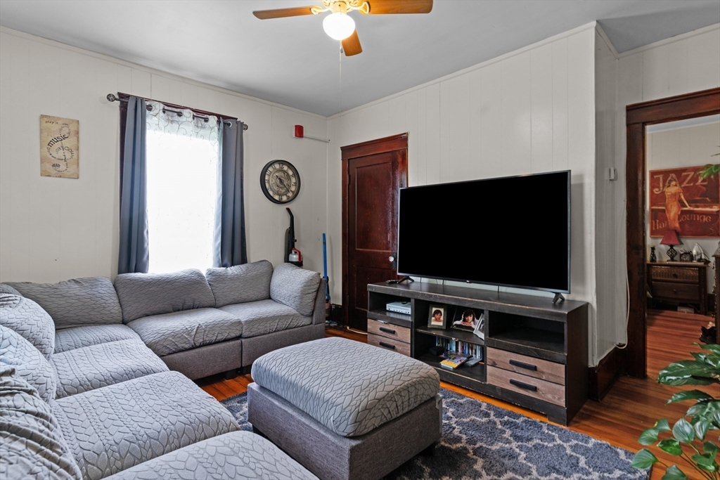 715-717 Park Ave