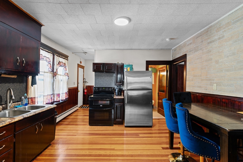 715-717 Park Ave
