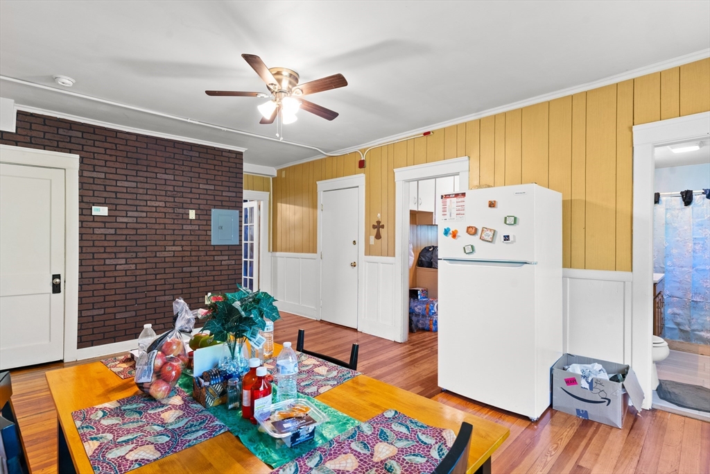 715-717 Park Ave