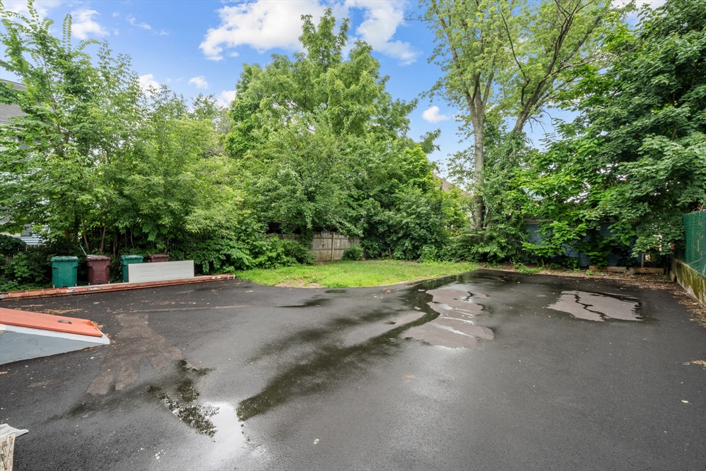 155 4th Ave