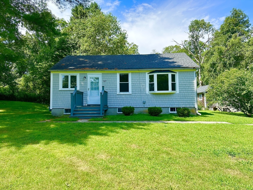 527-527A Main Rd