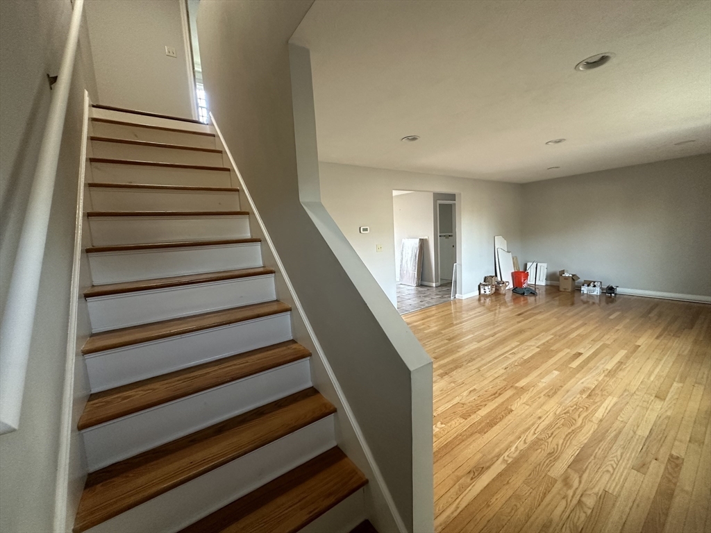90 Shaw St # 2
