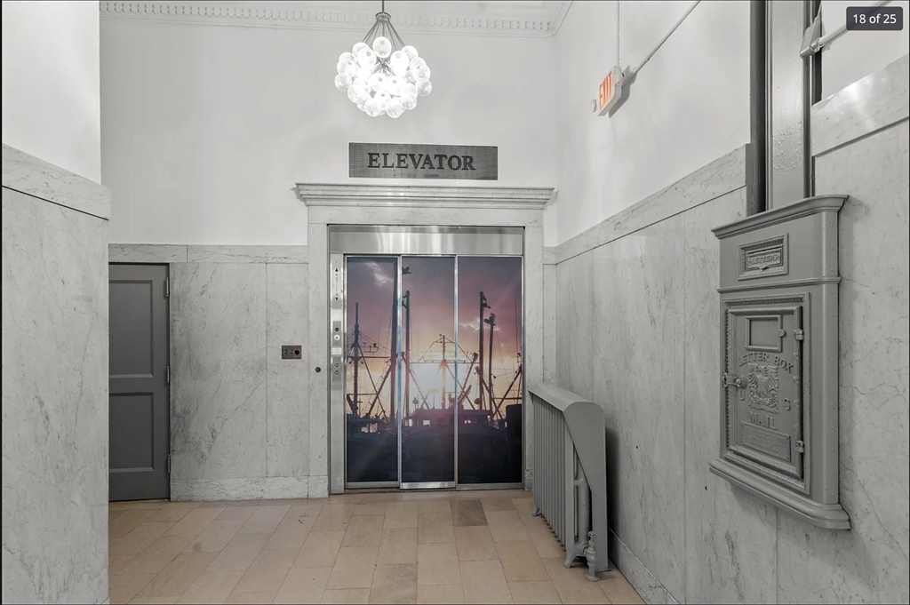 105 William St # 406