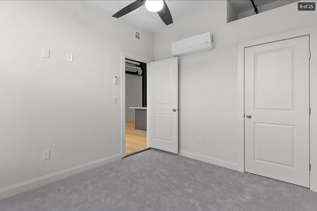 105 William St # 406