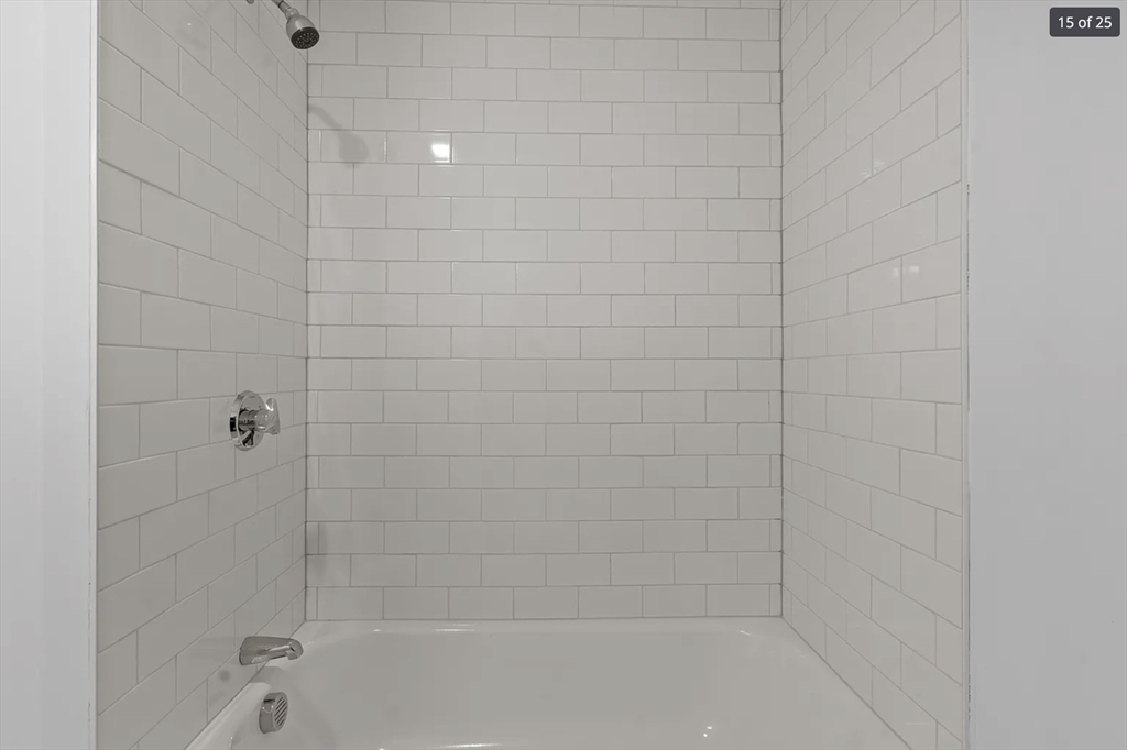 105 William St # 406