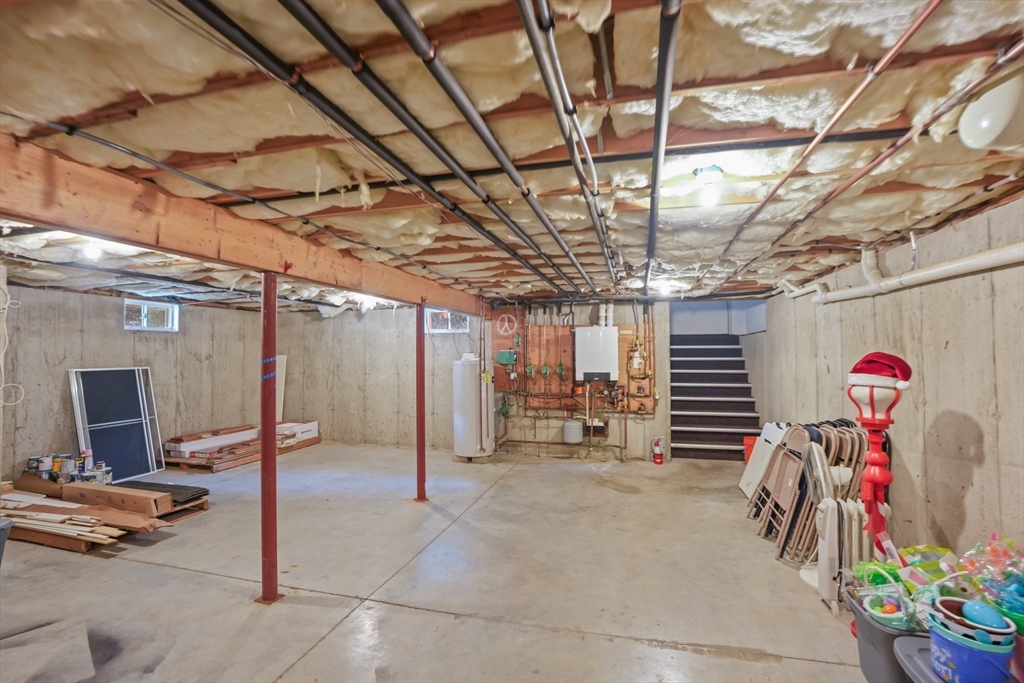 972 Somerset Ave