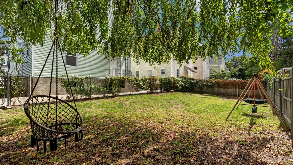 95 Bonney St