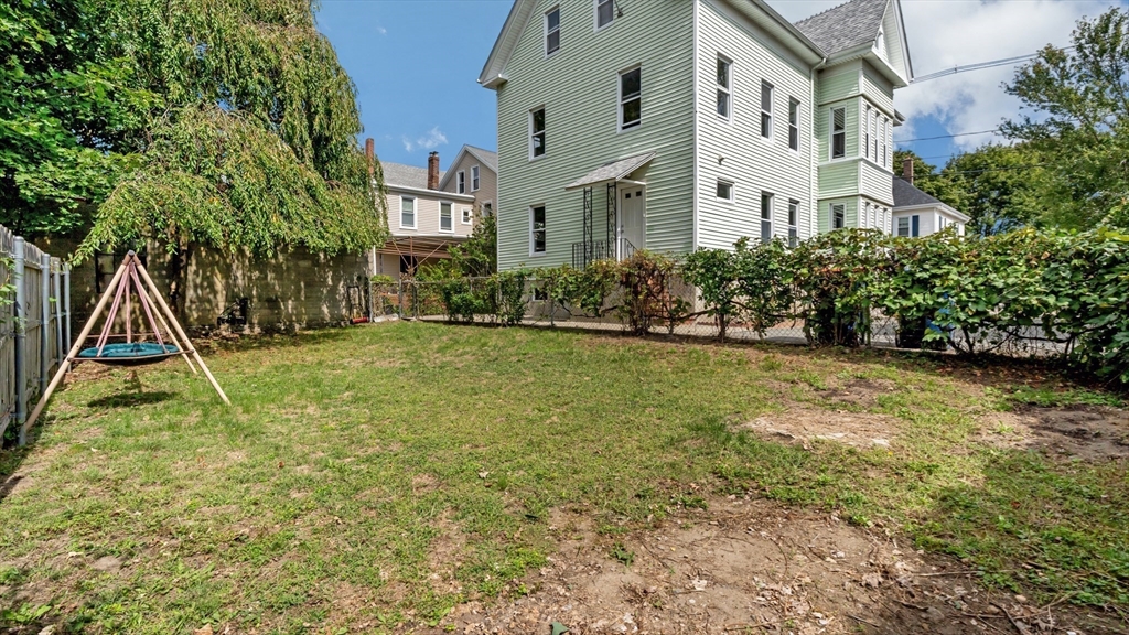 95 Bonney St