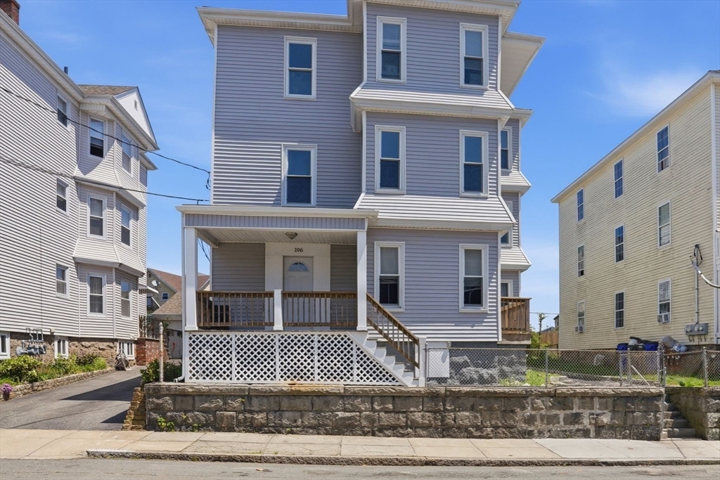196 Irving St