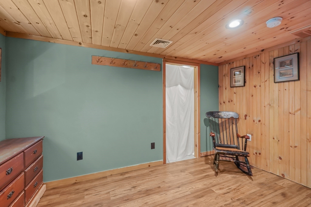12 Juniper Rd