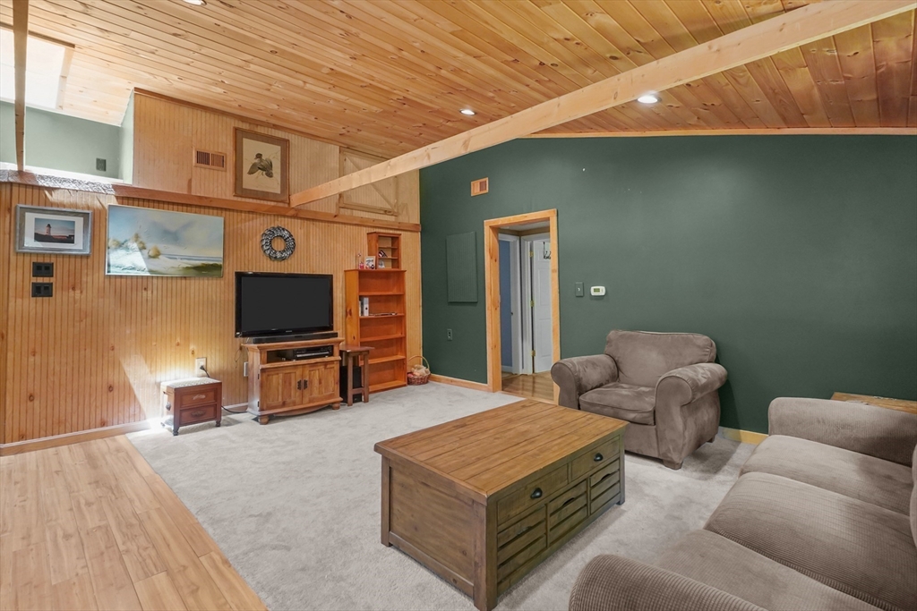 12 Juniper Rd