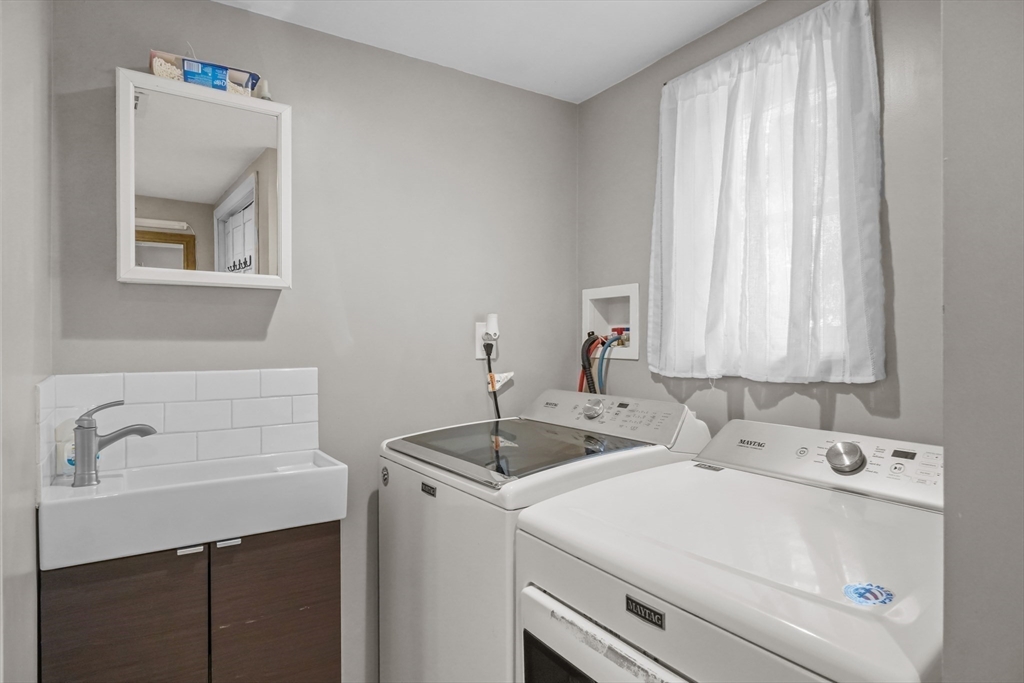 12 Juniper Rd