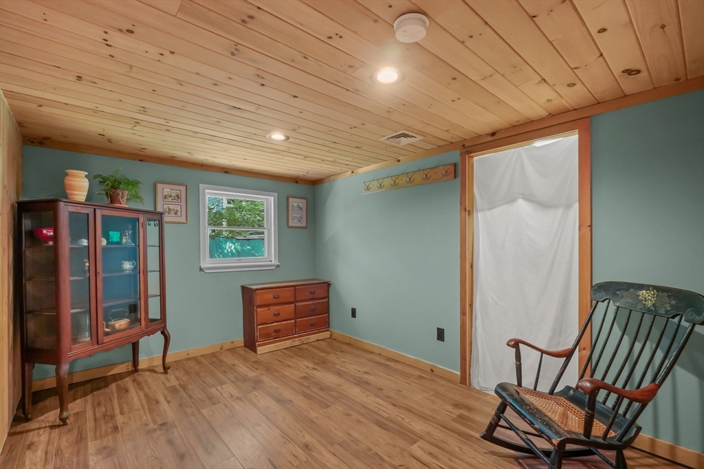 12 Juniper Rd