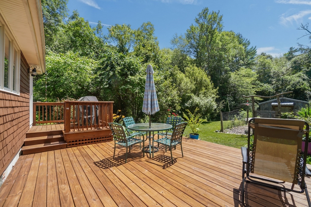 12 Juniper Rd