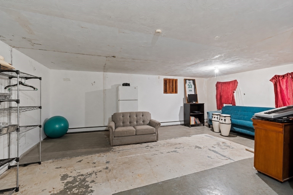 175 Slade St