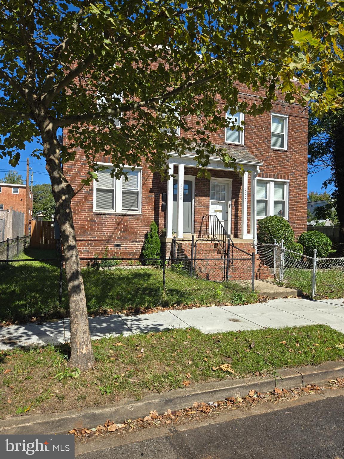 4220 DIX STREET NE 2