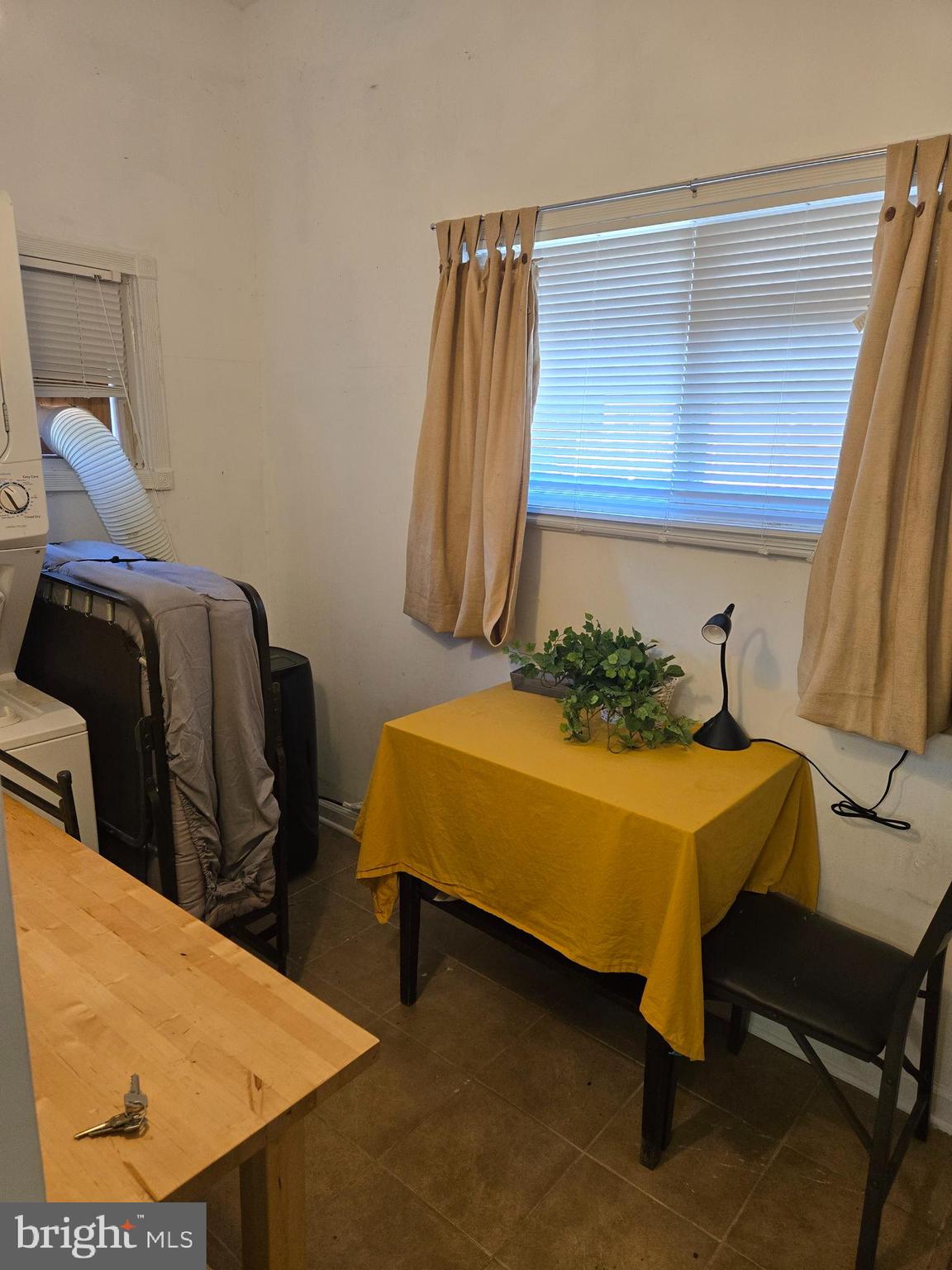 4220 DIX STREET NE 2