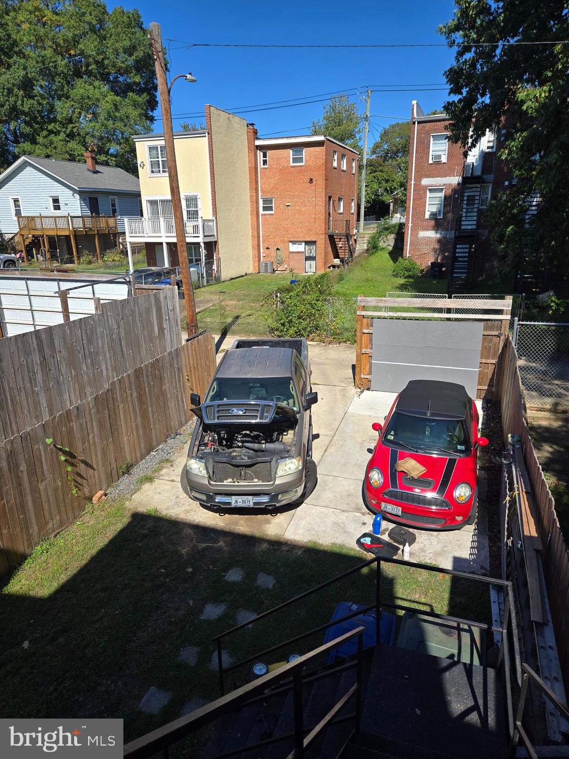 4220 DIX STREET NE 2