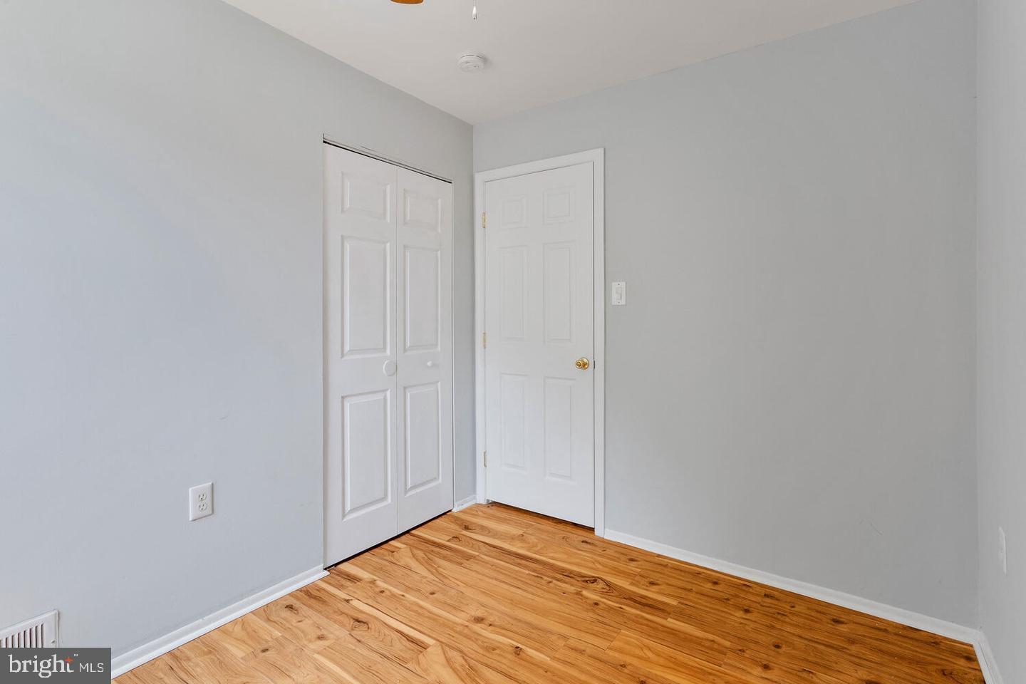 8221 TOMLINSON COURT