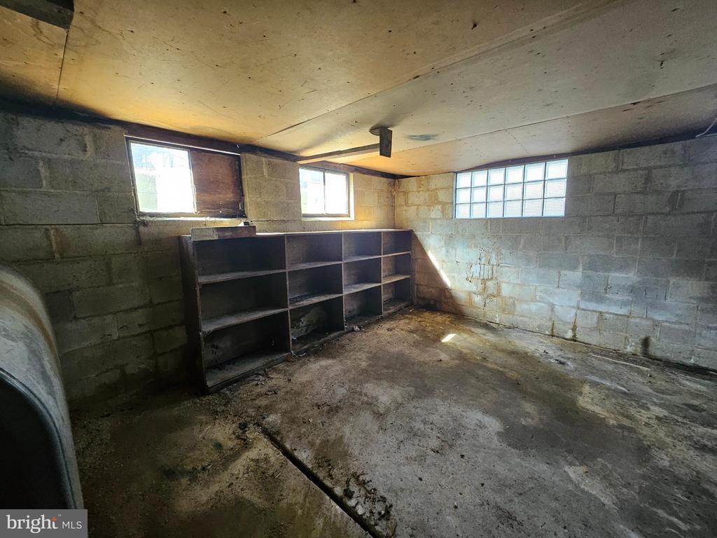 110 WOODSIDE ROAD