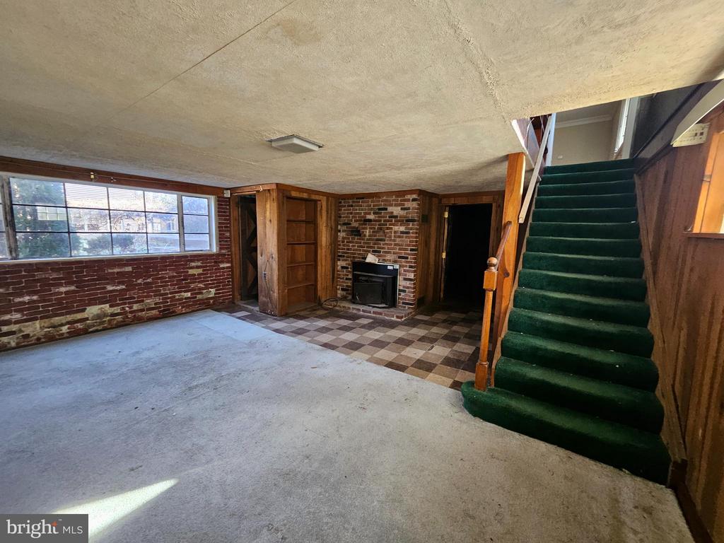 110 WOODSIDE ROAD