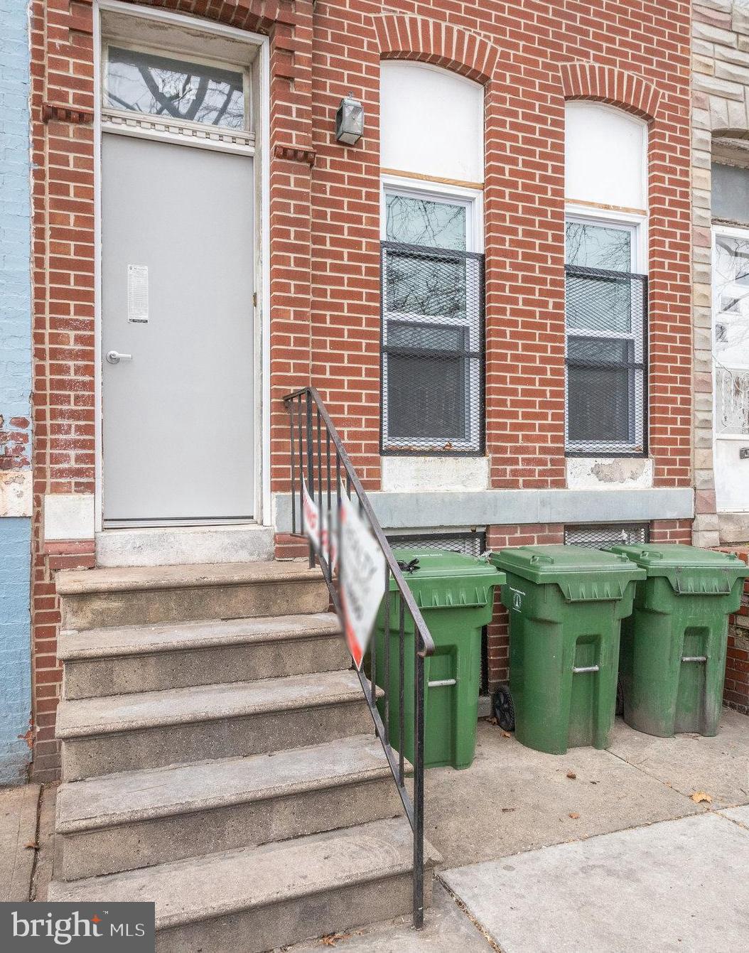 1412 N FULTON AVENUE