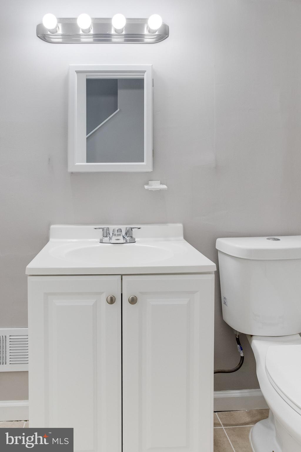 1412 N FULTON AVENUE