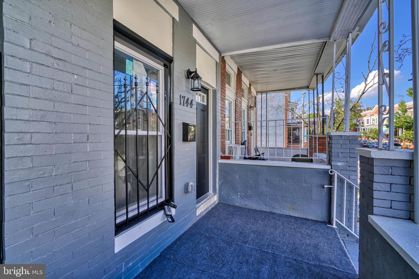 1744 Moreland Ave