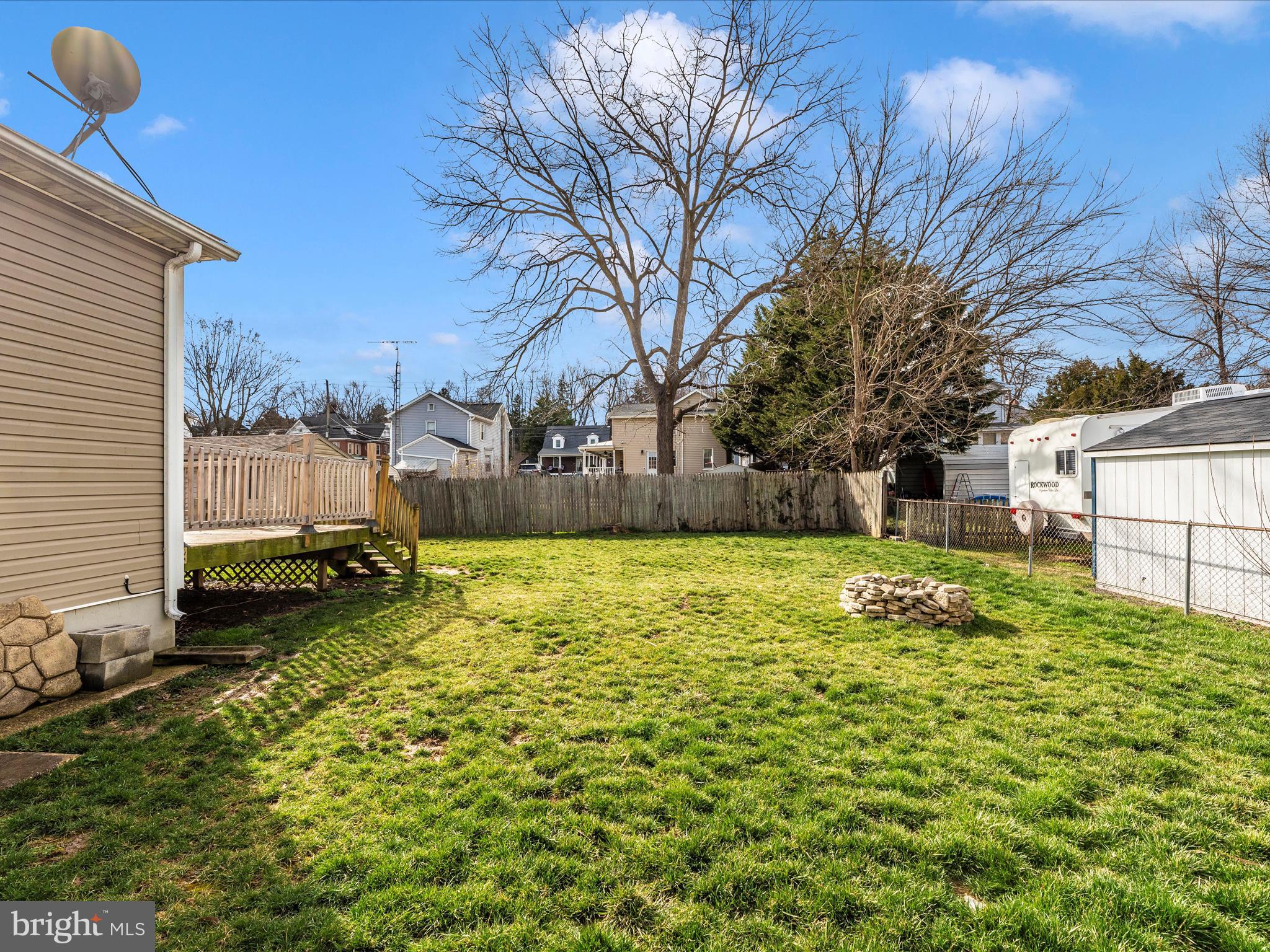 205 S 2ND STREET