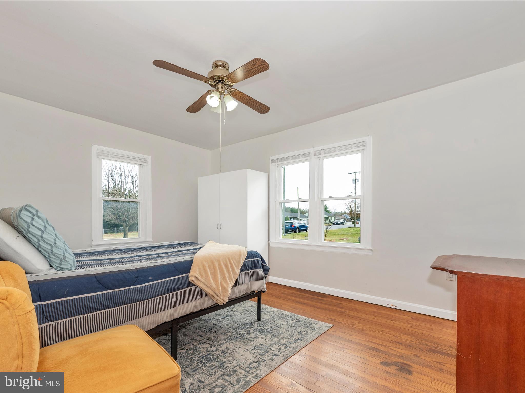 205 S 2ND STREET