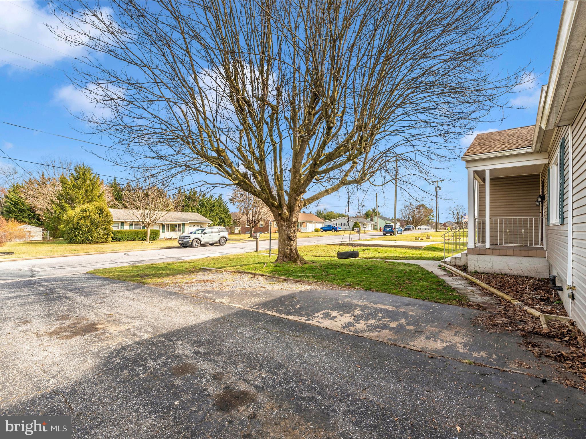 205 S 2ND STREET