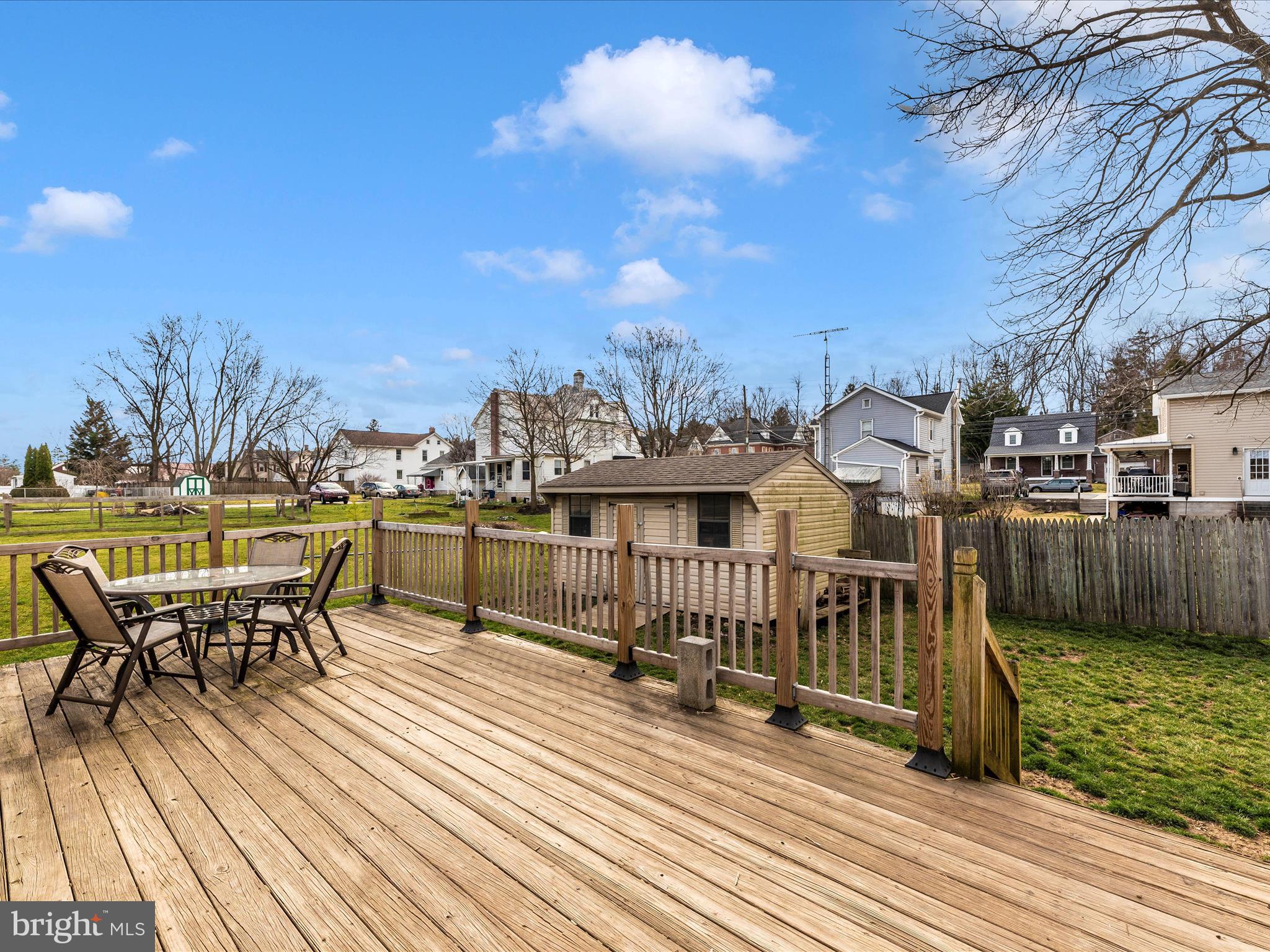 205 S 2ND STREET