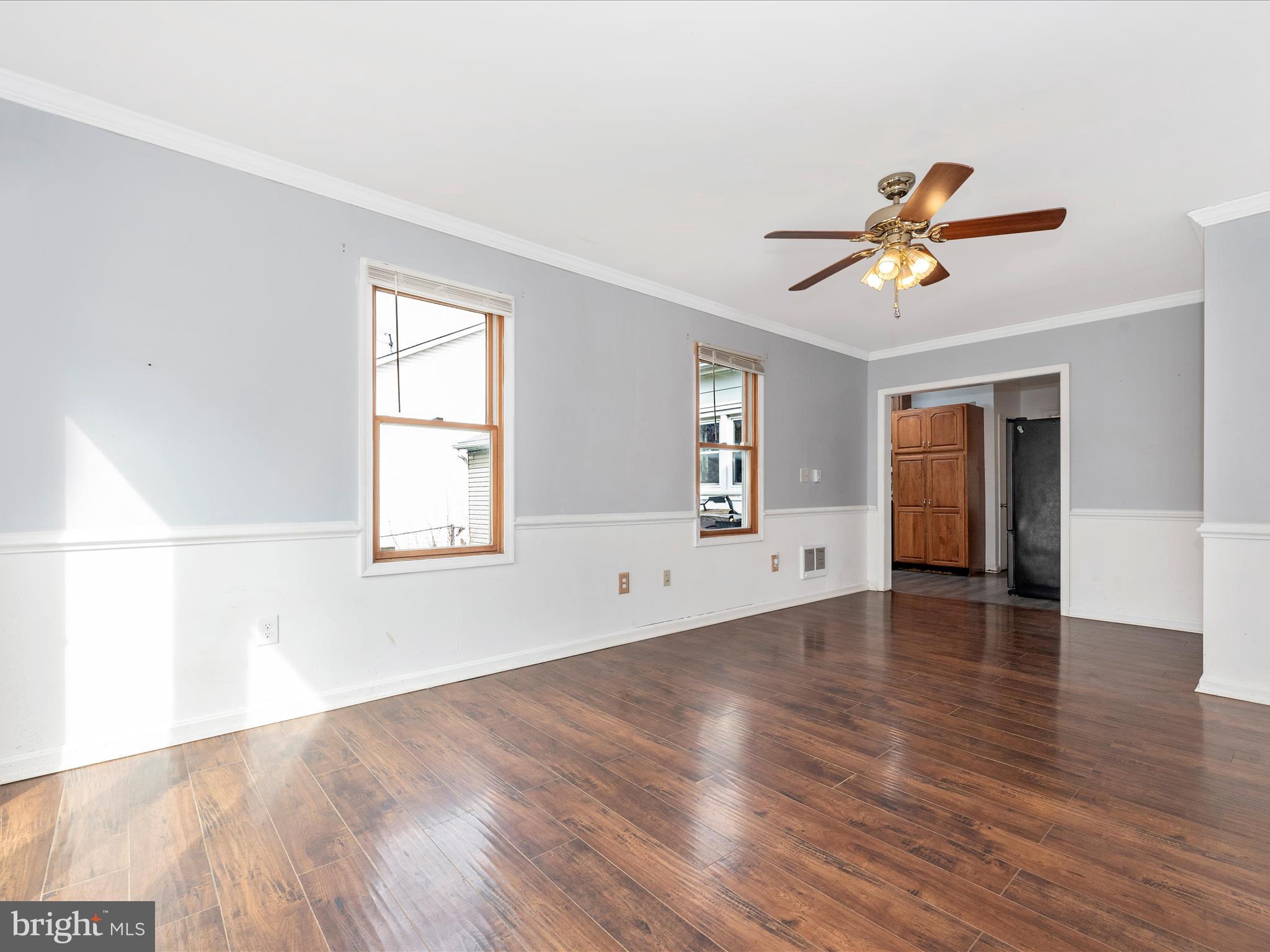 205 S 2ND STREET