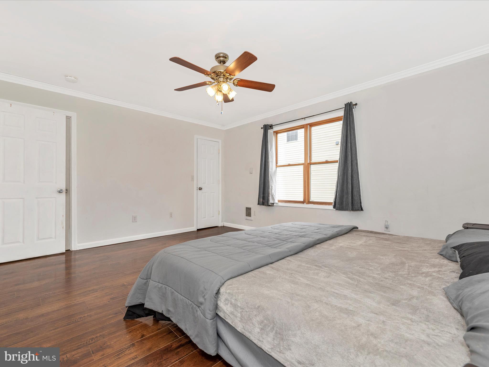 205 S 2ND STREET