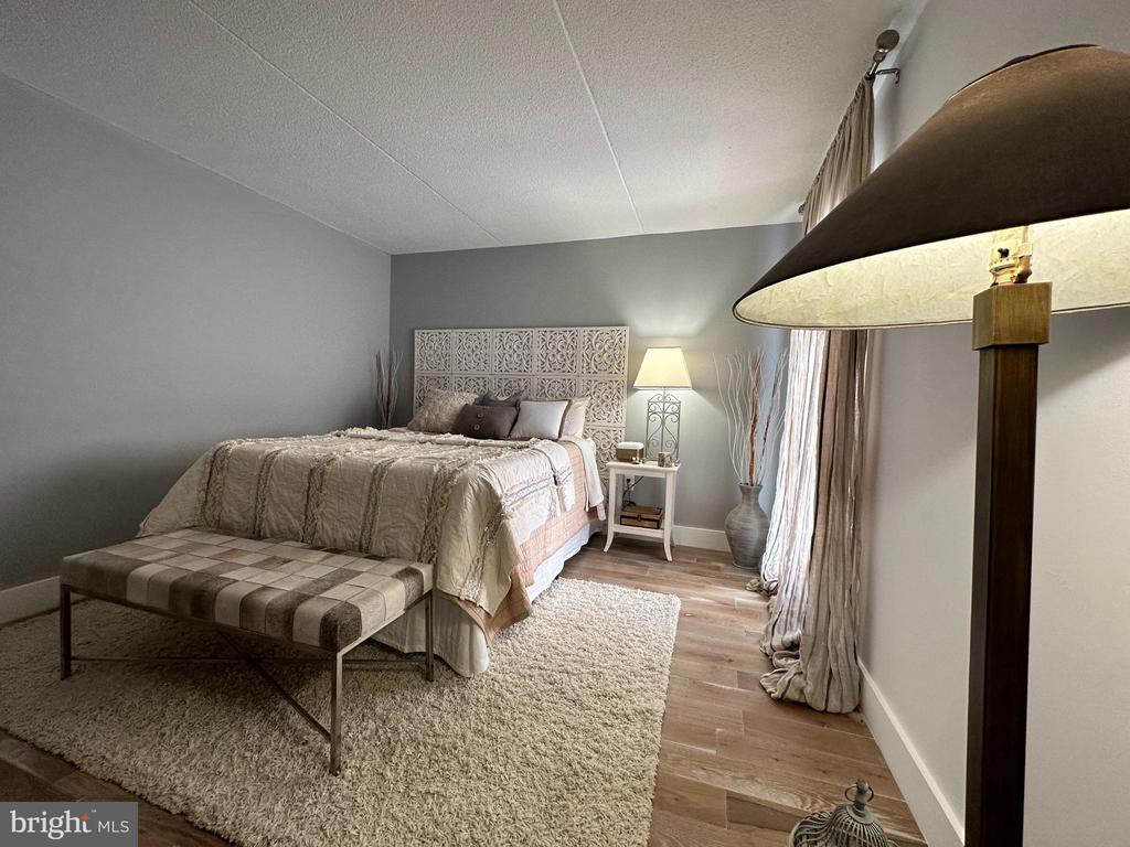 5236 W RUNNING BROOK ROAD Unit: 201