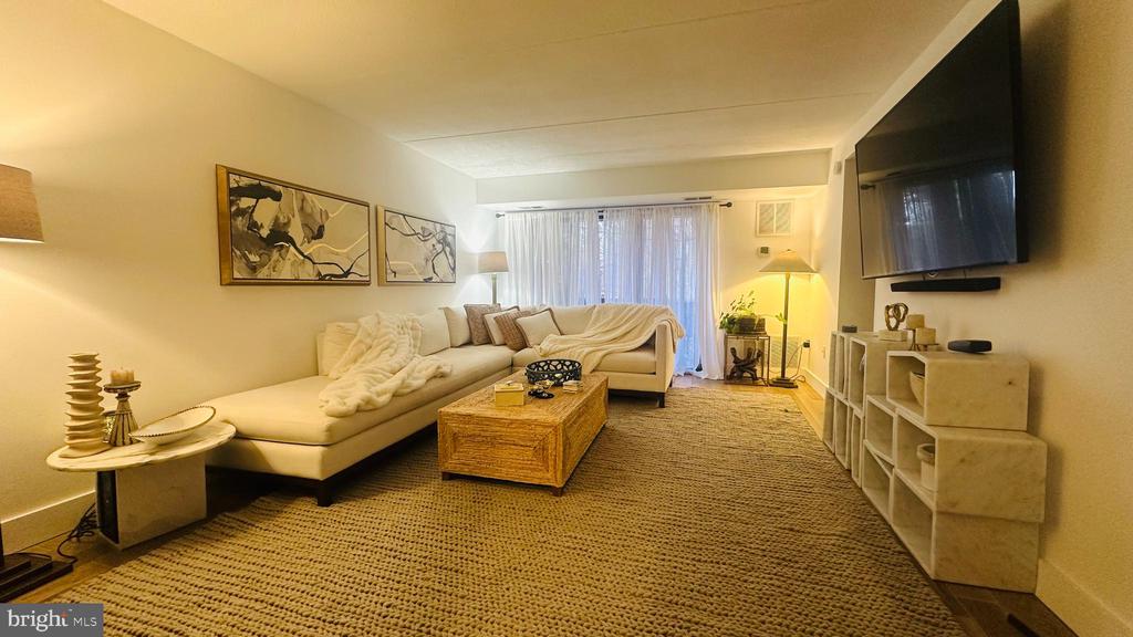 5236 W RUNNING BROOK ROAD Unit: 201