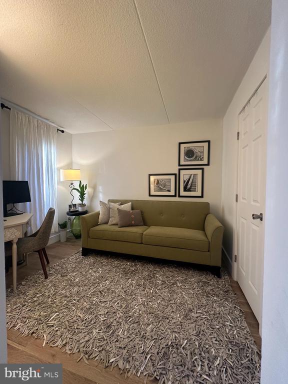 5236 W RUNNING BROOK ROAD Unit: 201