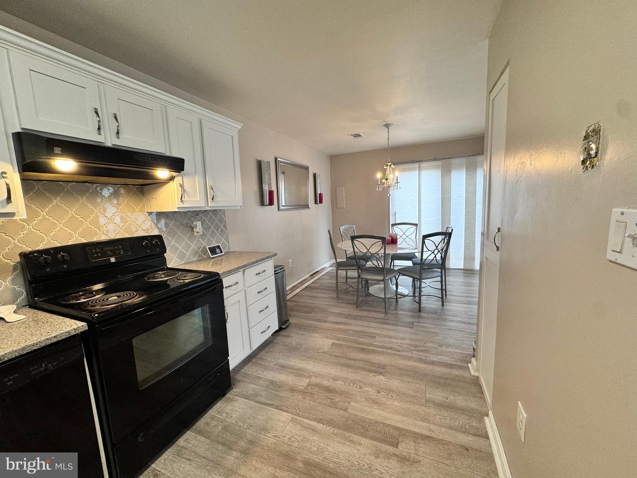 140 BIG CHIMNEY BRANCH 10-4