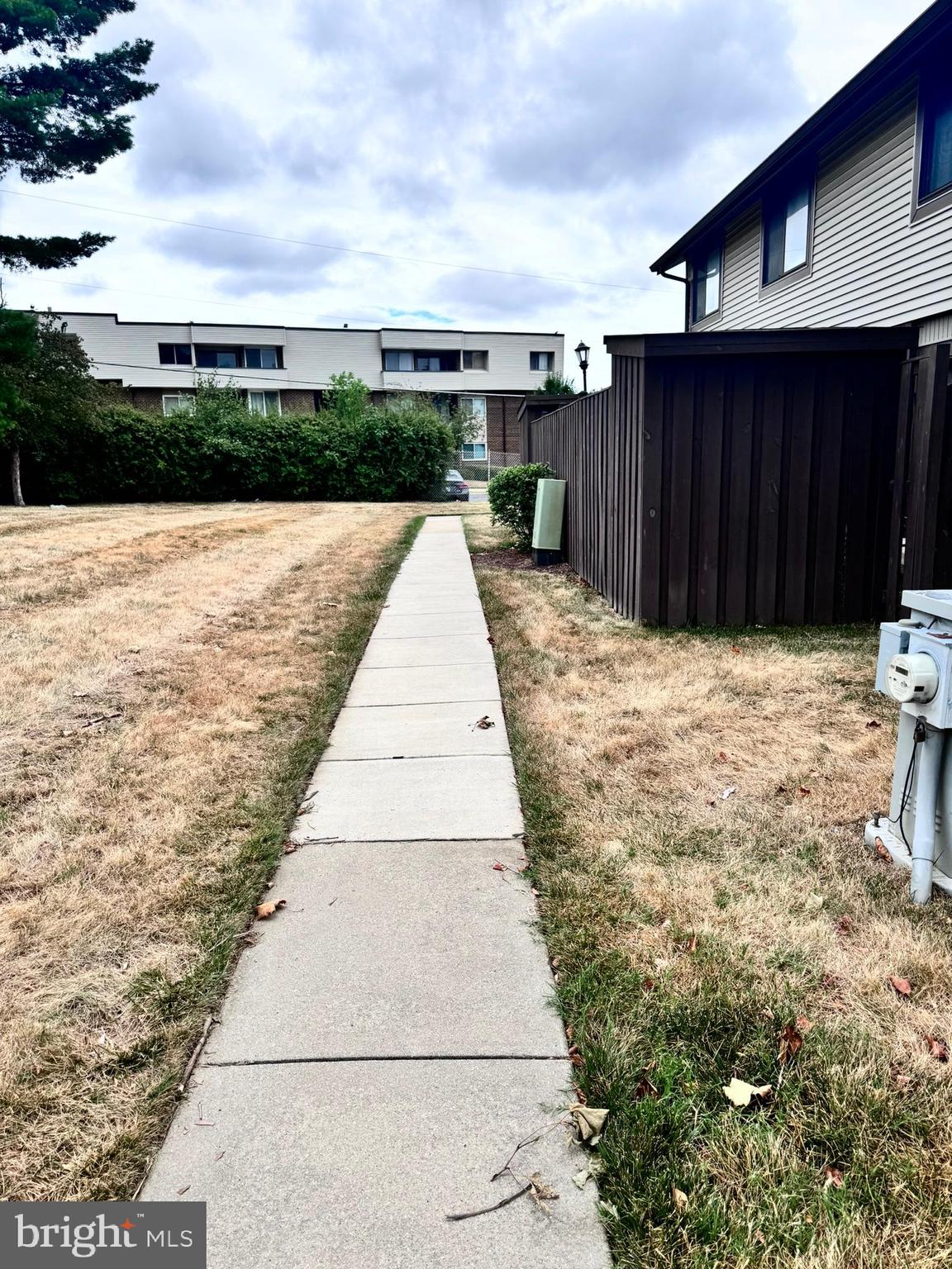 140 BIG CHIMNEY BRANCH 10-4