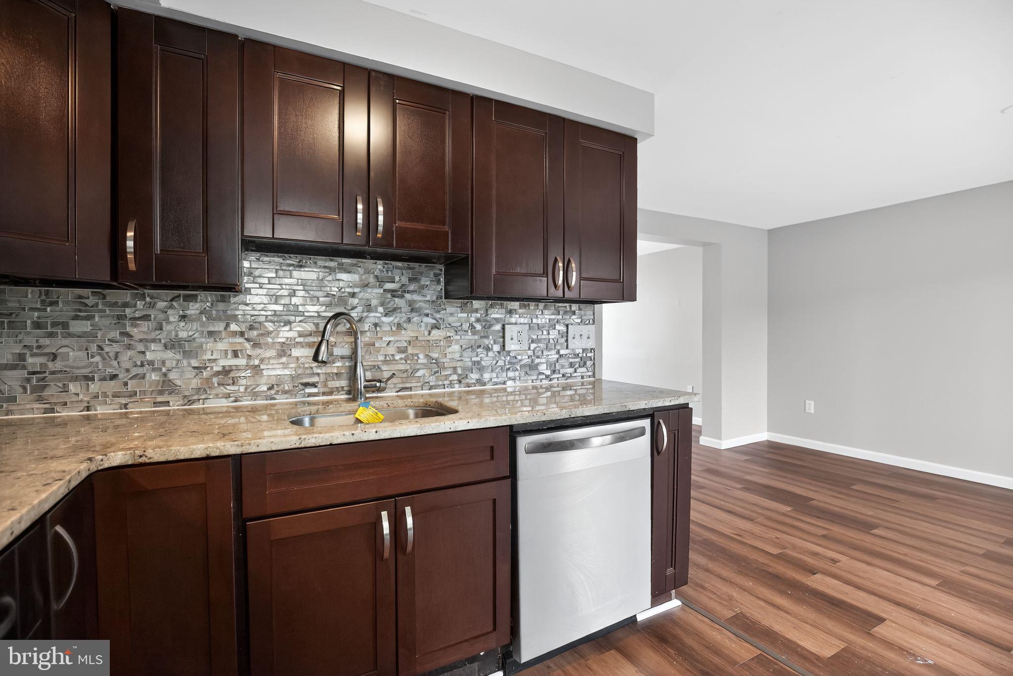 11303 KETTERING CIRCLE