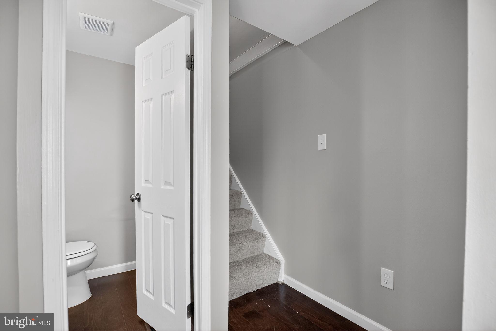 11303 KETTERING CIRCLE