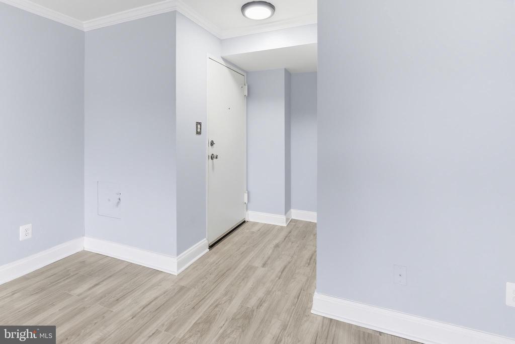 1009 CHILLUM ROAD Unit: 213