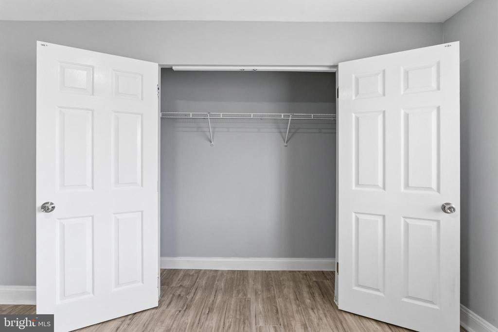 1009 CHILLUM ROAD Unit: 213