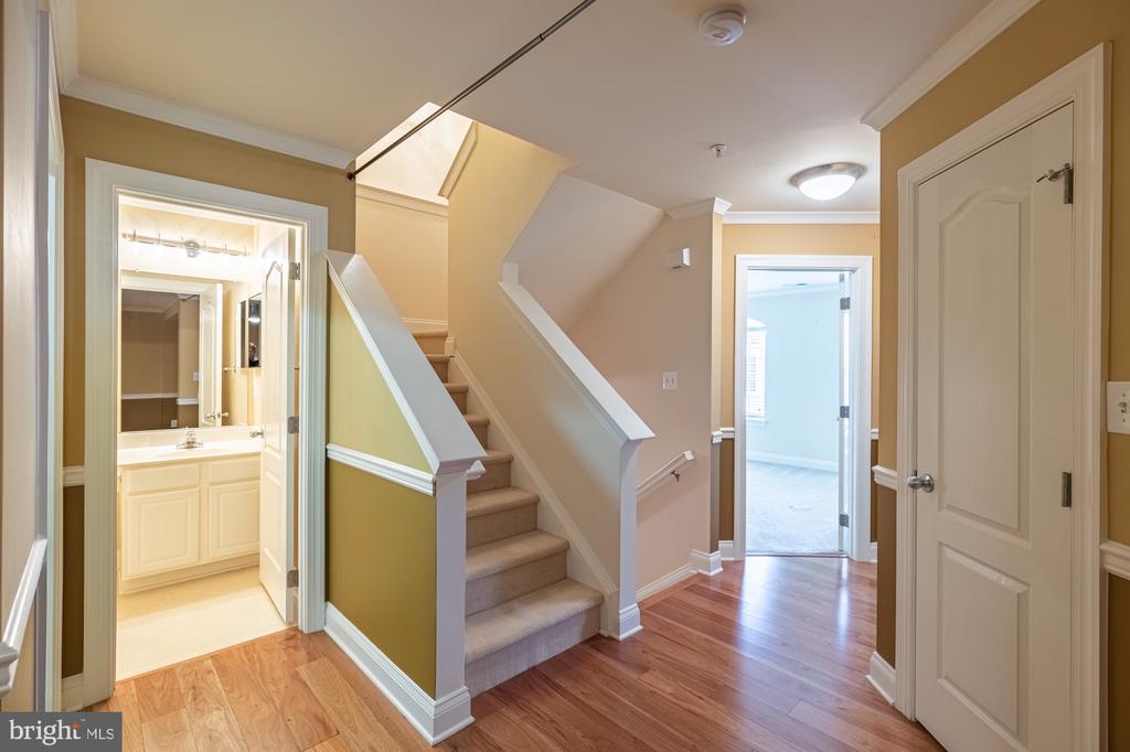 5067 DONOVAN DRIVE