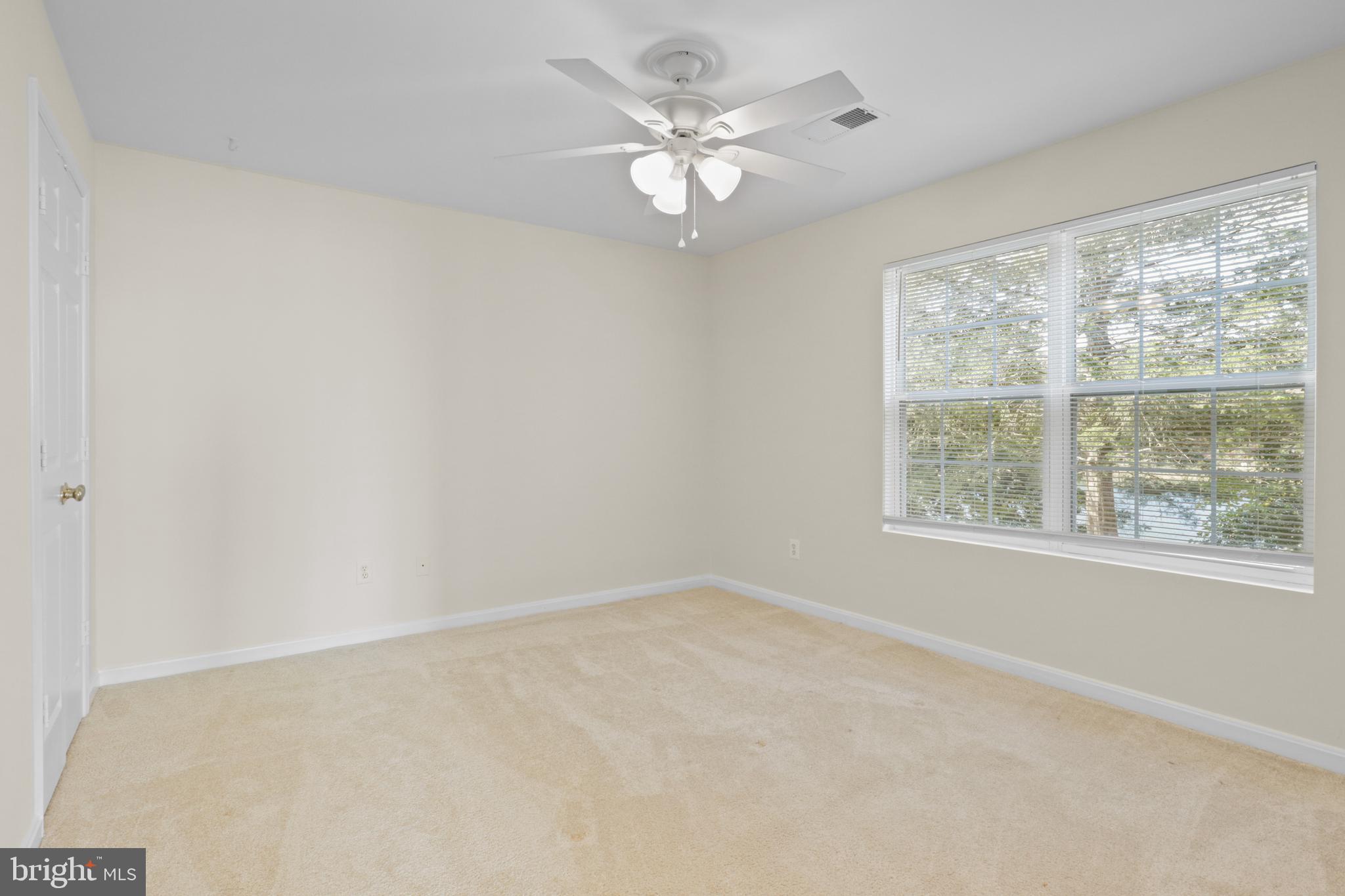 14158 CUDDY LOOP 103