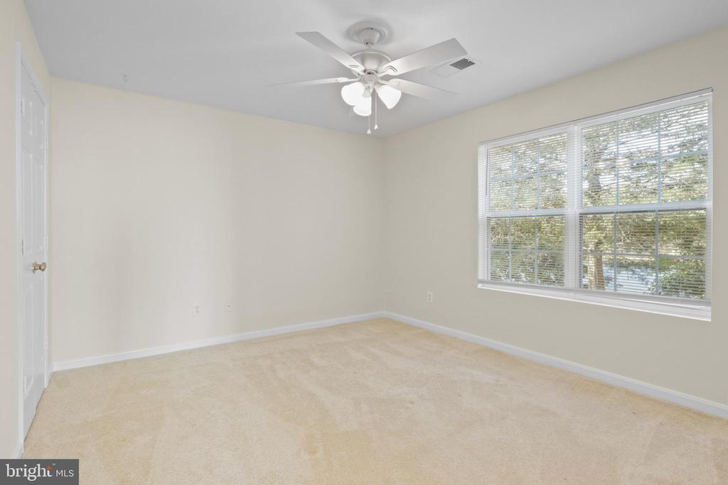 14158 CUDDY LOOP 103