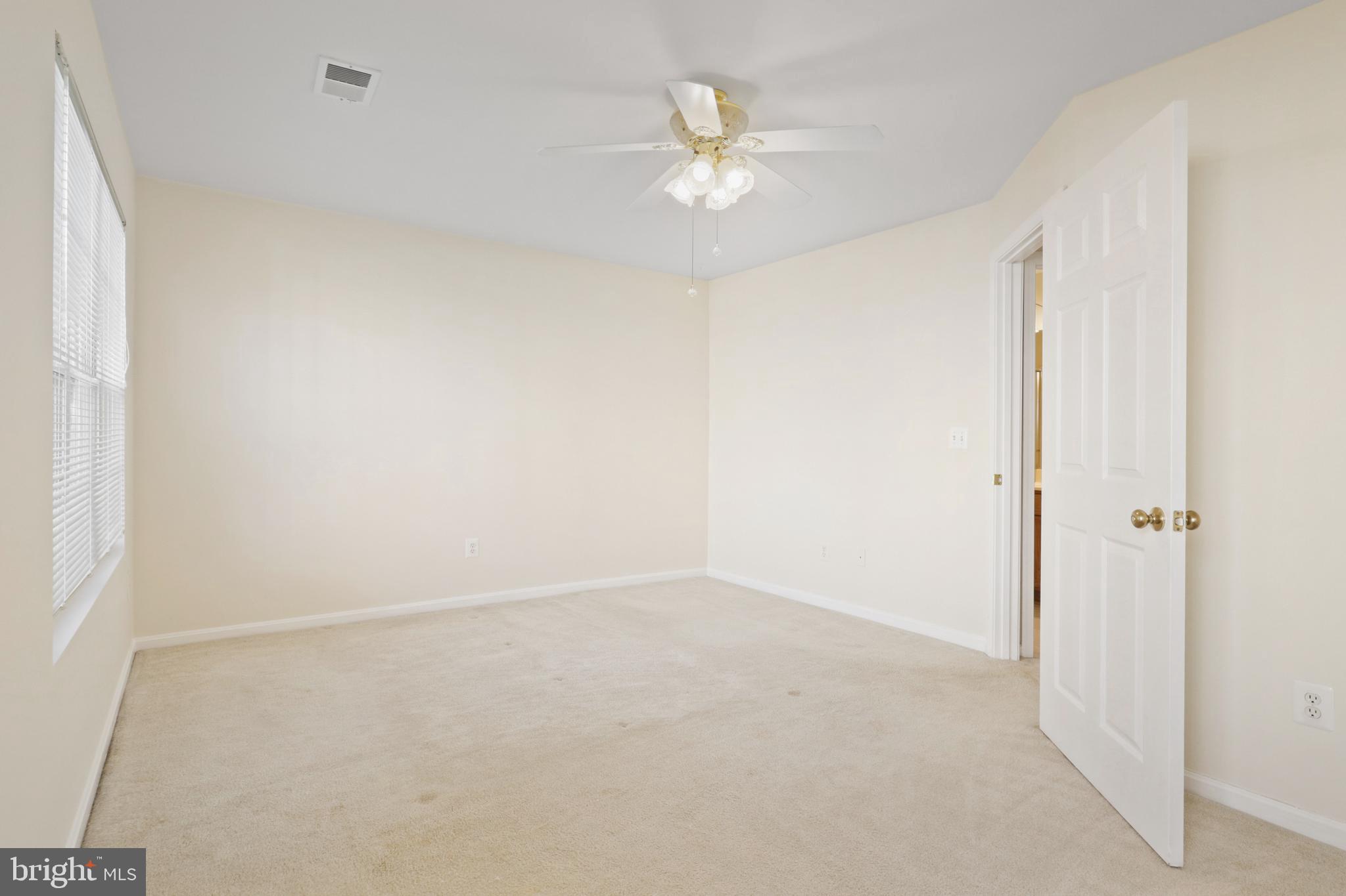 14158 CUDDY LOOP 103