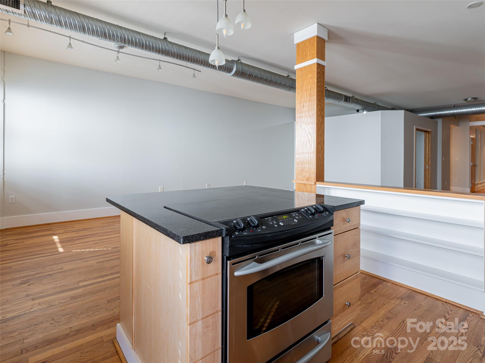 32 Broadway Street Unit: 230
