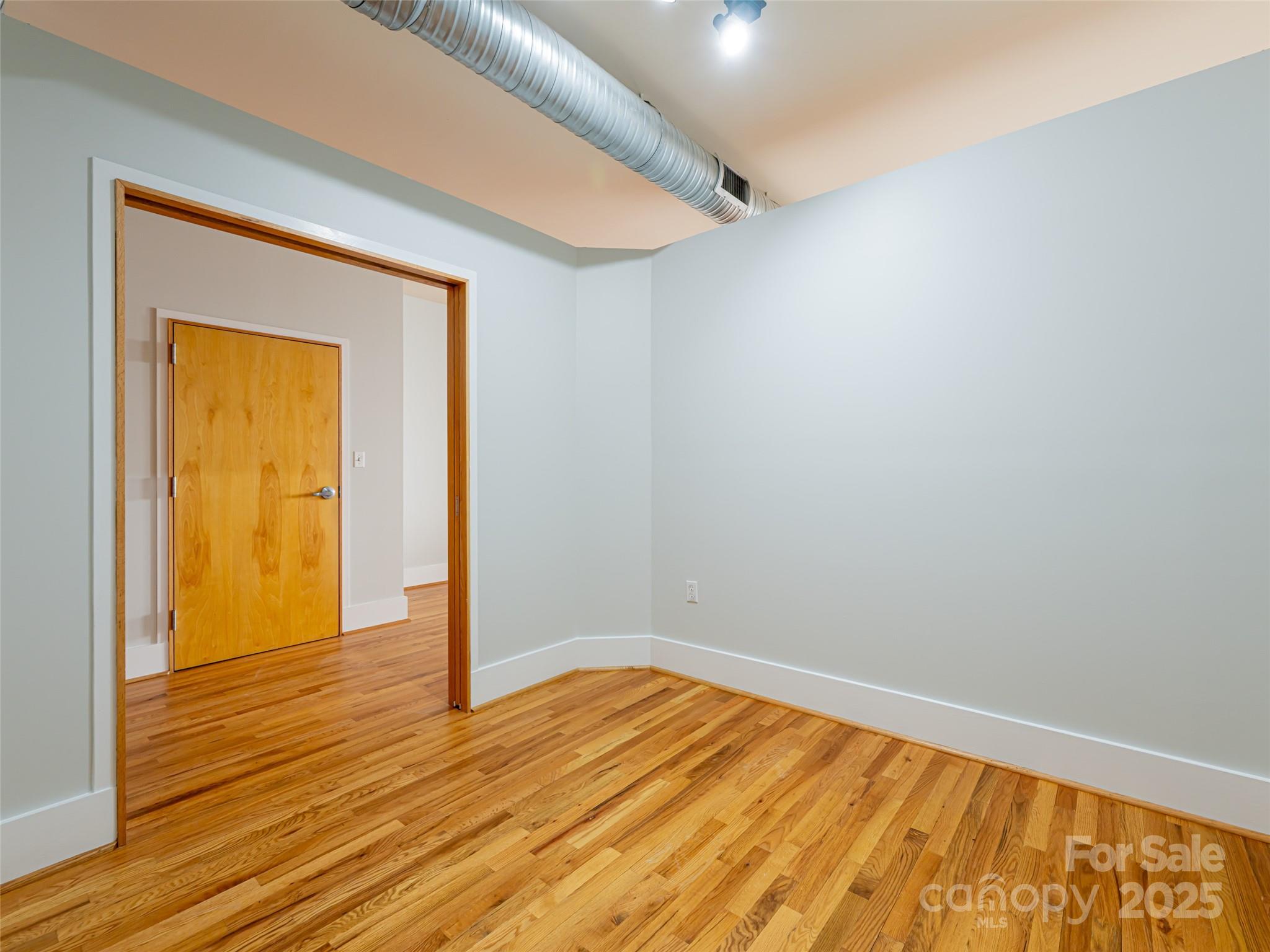 32 Broadway Street Unit: 230